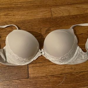 Victoria Secret Bra Lace 38C